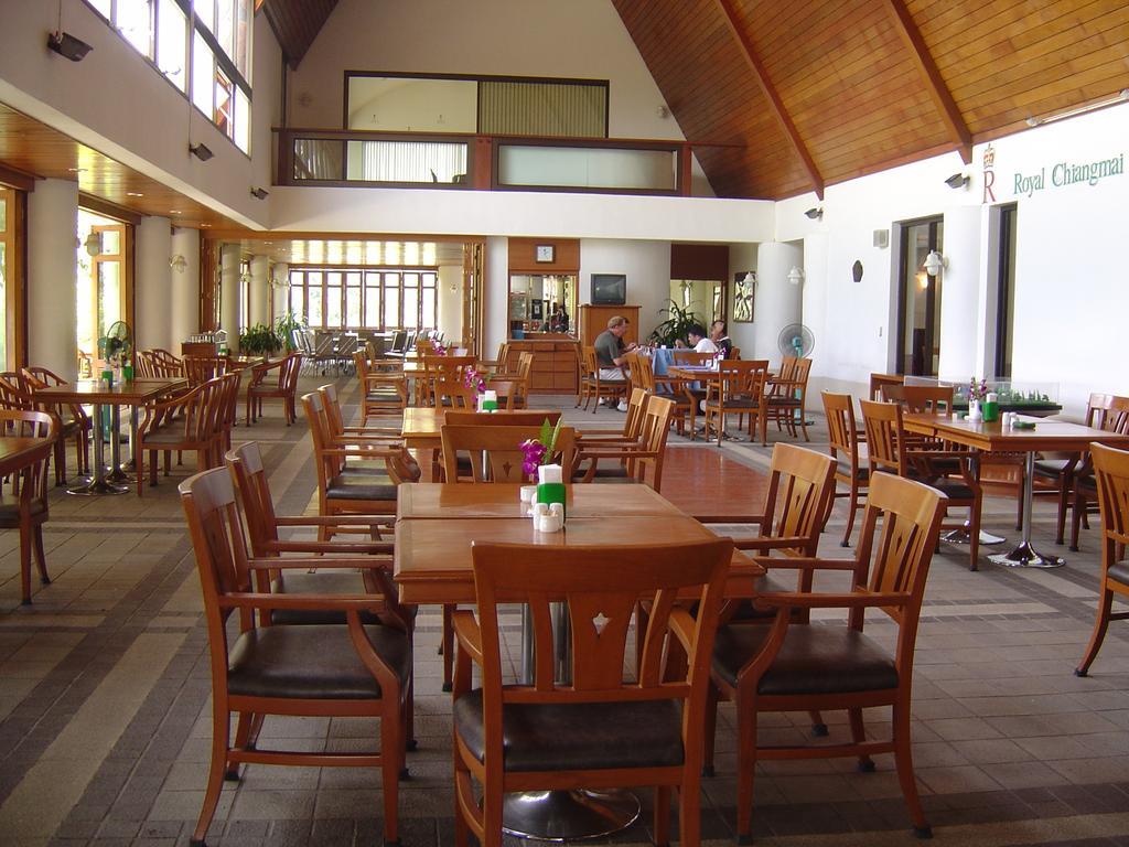 The Royal Chiang Mai Golf Resort Ban Mai  Exteriör bild